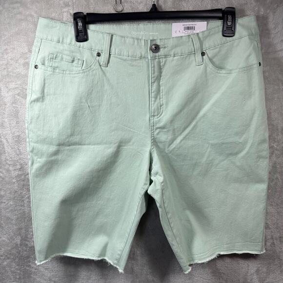 Style & Co NEW Women Bermuda Short Plus 18 Green Denim Raw Hem Stretch Slimming - Picture 1 of 13